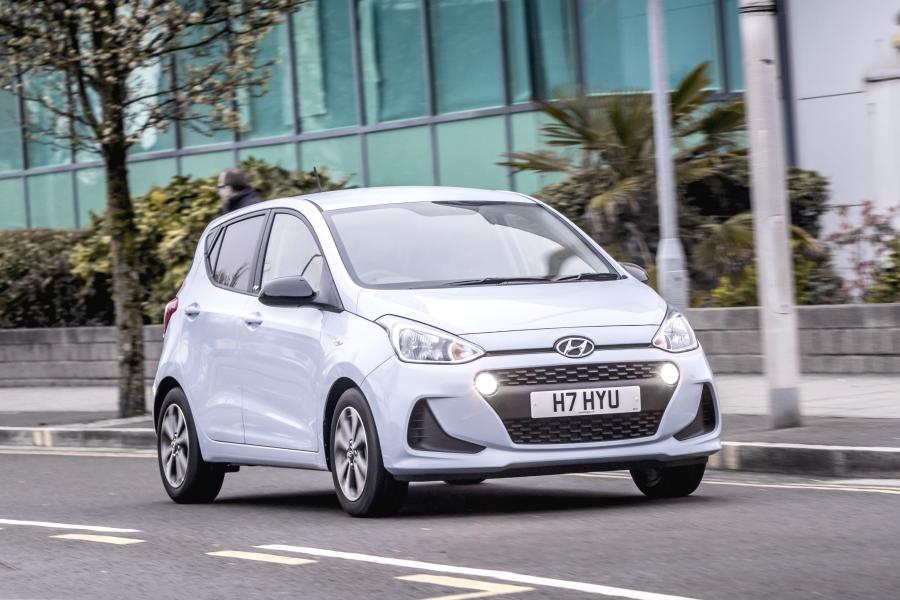  Hyundai i10 Play 2019 года  (UK) (фото 41 из 42)